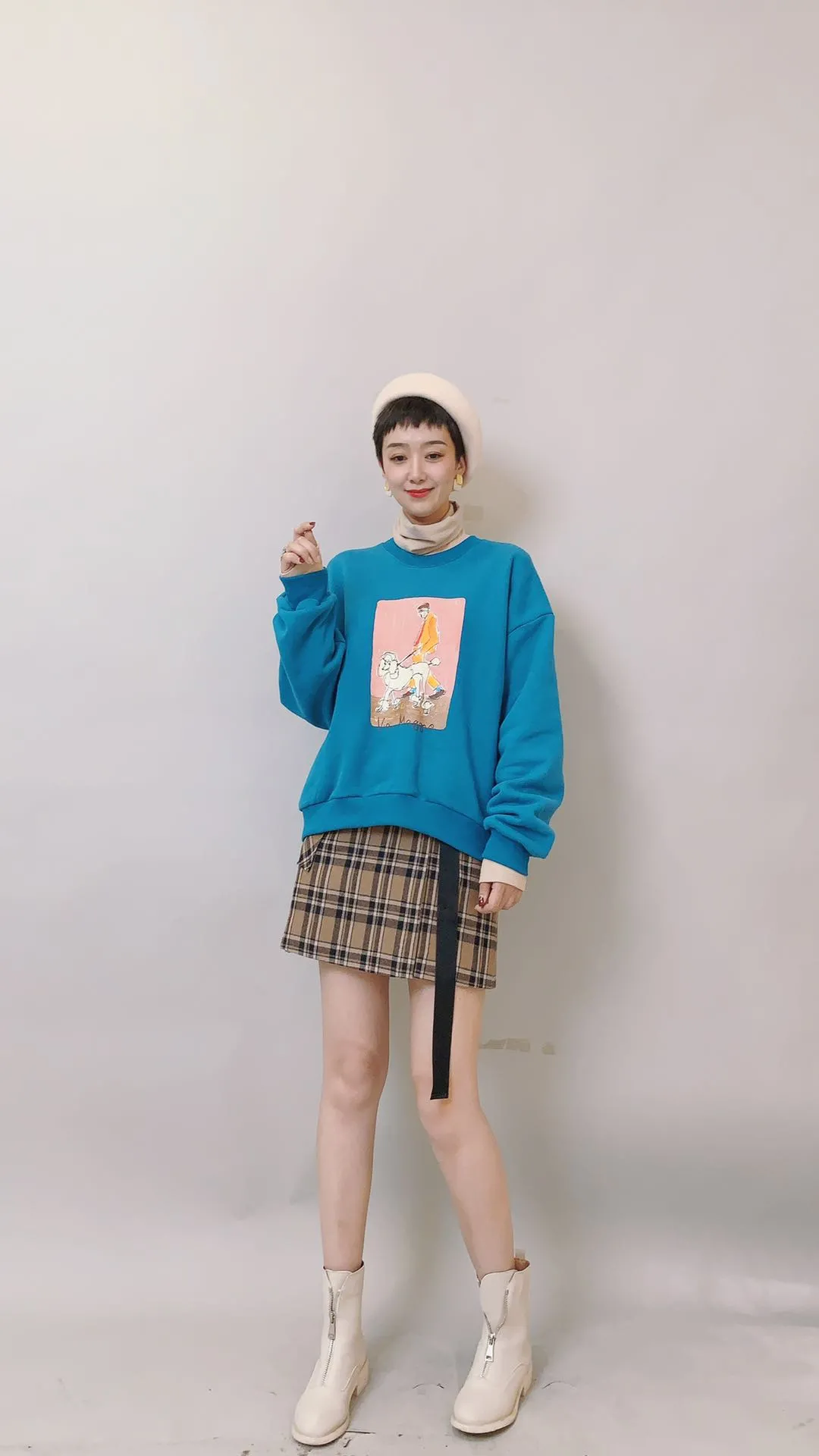 10到20度左右穿什么?加绒卫衣比较适合 潮牌冬季如何御寒提醒（10到20度左右穿什么?加绒卫衣比较适合）