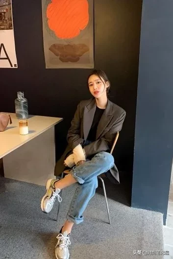 秋季外套搭配方案 风衣，牛仔，小西装样样都有 潮牌冬季如何御寒提醒（秋季外套搭配方案 风衣，牛仔，小西装样样都有）
