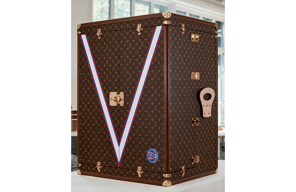 Louis Vuitton x NBA 全新联乘 3.0 系列上市 潮牌冬季如何御寒提醒（Louis Vuitton x NBA 全新联乘 3.0 系列上市）