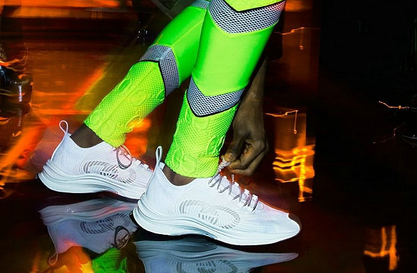  古驰全新 Gucci Run 鞋款系列 每双 $890 潮牌冬季如何御寒提醒（古驰全新 Gucci Run 鞋款系列开售，互锁双 G 点缀）
