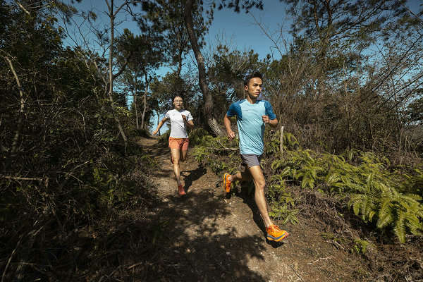 Hoka One One 全新 Tecton X 碳板越野跑鞋即将来袭哪种潮牌品牌比较好看？（Hoka One One 全新 Tecton X 碳板越野跑鞋即将来袭）