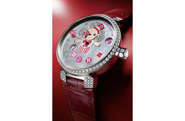 LV 路易威登全新“Tambour Slim Vivienne Jumping Hour”腕表释出 2022秋冬潮牌新款推荐（LV 路易威登全新“Tambour Slim Vivienne Jumping Hour”腕表释出）