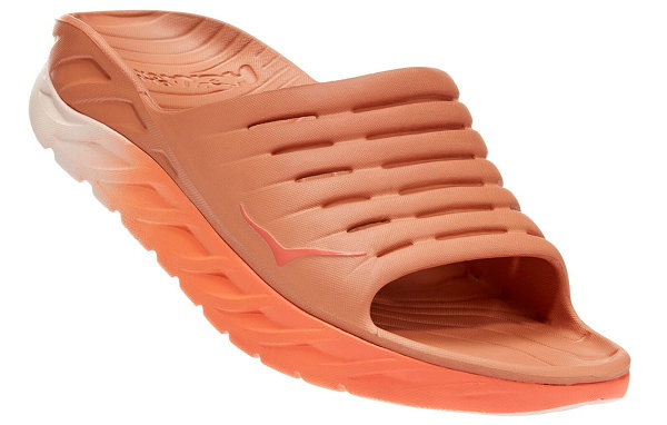  Hoka One One 2022 春夏“TRANQUILITY PACK”鞋款系列 即将自 3 月 1 日起售哪种潮牌品牌比较好看？（Hoka One One 2022 春夏“TRANQUILITY PACK”鞋款系列亮相）