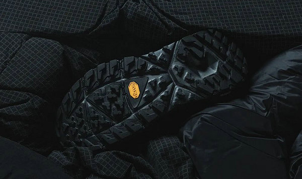 近期人气鞋履 Hoka One One 又公布了自家的全新别注单品哪种潮牌品牌比较好看？（Hoka One One 2021 早秋机能鞋款系列上市，三款鞋型）