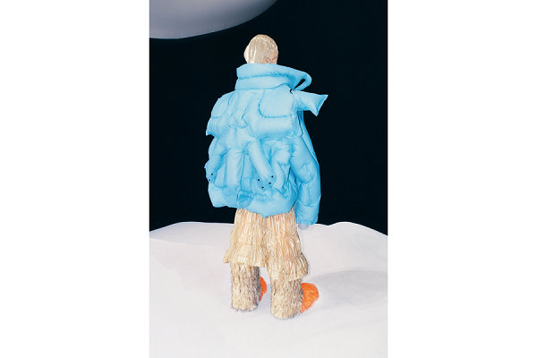  第二季“Moncler Born To Protect”系列揭晓之际 潮牌冬季如何御寒提醒（盟可睐 x DingYun Zhang 全新联名系列上架）