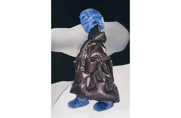  第二季“Moncler Born To Protect”系列揭晓之际 潮牌冬季如何御寒提醒（盟可睐 x DingYun Zhang 全新联名系列上架）