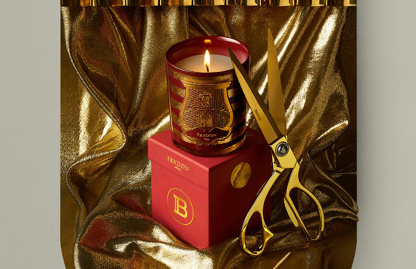 设计师以 Balmain 标志性的水手条纹元素外加手工贴附金箔装扮 Trudon 香氛蜡烛 潮牌冬季如何御寒提醒（Balmain 巴尔曼 x Trudon 全新联名香氛蜡烛曝光）