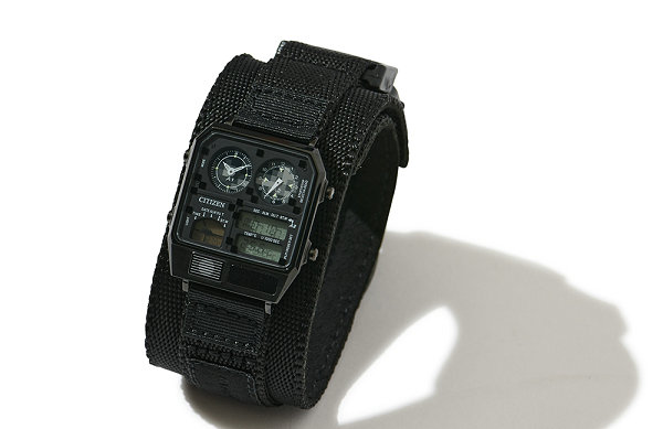 其中囊括了“ANA-DIGI TEMP”与“ECO-DRIVE”两种表型 2022秋冬潮牌新款推荐（Citizen 西铁城 x CHARI＆CO 全新联名系列开启预售）