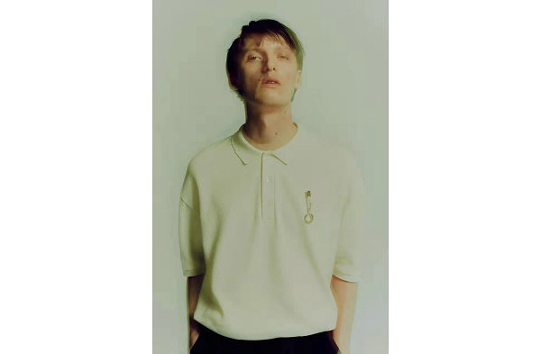  此番潮牌网了解到 潮牌冬季如何御寒提醒（Raf Simons x Fred Perry 全新合作系列登场）