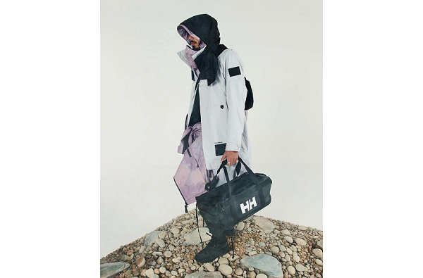 时髦与机能属性兼备！ Helly Hansen（海丽汉森）2022 春夏系列 预计明年 2 月上市 潮牌冬季如何御寒提醒（Helly Hansen（海丽汉森）2022 春夏系列抢先预览）