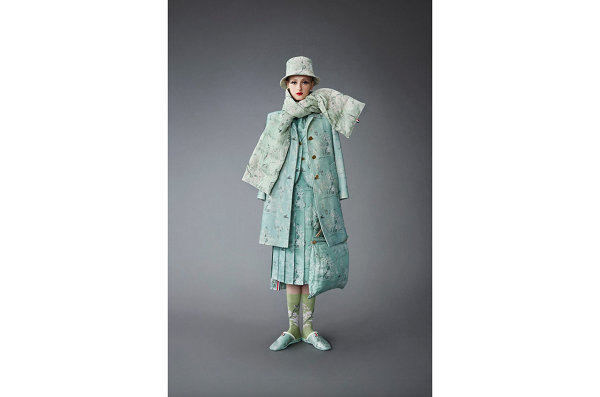  此番潮牌网了解到哪种潮牌品牌比较好看？（Thom Browne 2022 早秋系列曝光，学院风与超现实游走）