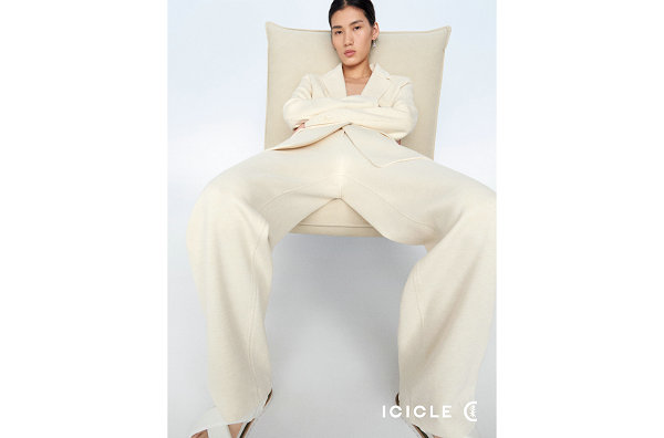 映照出灵动春意 潮牌冬季如何御寒提醒（Icicle 之禾 2022 春夏女装系列上市，水相盎然）