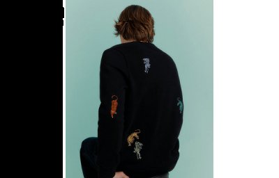 这一次 Paul Smith 将卫衣、短袖 T-Shirt 及衬衫等基础款式纳入设计 潮牌冬季如何御寒提醒（Paul Smith 2022 虎年春节特别系列即将发售）