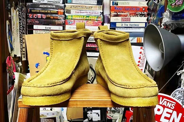 BEAMS x 其乐全新联乘 Wallabee 鞋款-1.jpg
