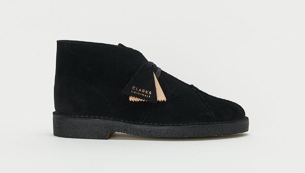 这一次 Hender Scheme 以 Clarks 经典 Desert boots 为基础设计哪种潮牌品牌比较好看？（其乐 x Hender Scheme 全新联乘鞋款系列即将开启预售）