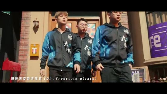 英雄联盟手游破晓杯11月13日开赛 出征片《BIG TIME》公布 潮牌游戏互动（英雄联盟手游破晓杯11月13日开赛 出征片《BIG TIME》公布）