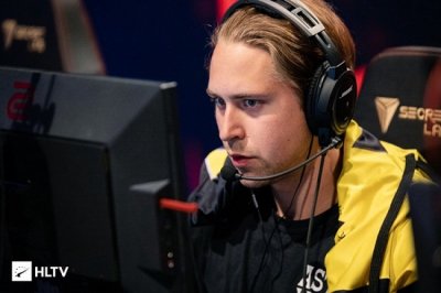毕竟CSGO是FPS游戏标杆级别的存在 潮牌游戏互动（draken：回归后的第一目标便是冲击Major）