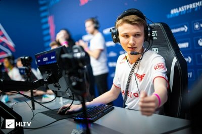 FaZe接连拿下ECO将比分带到3-1 潮牌冬季如何御寒提醒（CSGO 战舰陨落 FaZe 0-2不敌Heroic落入败者组）