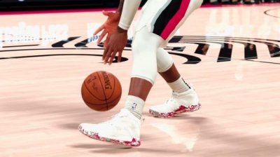 更多实机演示和游戏情报会在未来公布 潮牌游戏互动（《NBA 2K21》本世代中文实机预告 未来有更多情报）