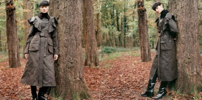  英国老牌功能服装品牌 Barbour 与法国奢侈服饰品牌 Chloé 能碰撞出怎样的火花？ 这次合作缘起于 Chloé 现任设计师 Gabriela Hearst 的父亲曾经长期着用 Barbour 防雨风衣在家庭牧场劳作哪种潮牌品牌比较好看？（Barbour x Chloé 联名胶囊系列发售）