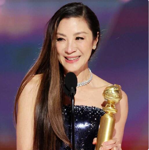 极大提升杨紫琼的国际影响力 玩家最喜爱潮牌有哪些？（入行40年 杨紫琼终获得金球奖音乐/喜剧类电影最佳女主角）