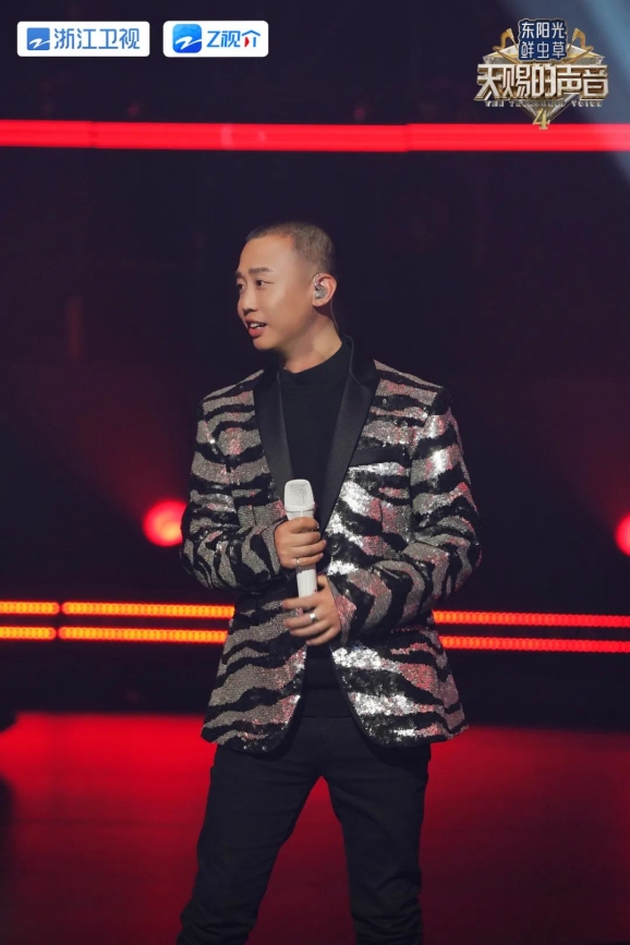 GAI周延认为自己并非一位有绝对音感的歌手 潮牌冬季如何御寒提醒（GAI周延再度加盟浙江卫视《天赐的声音》与张靓颖演绎《想太多》）