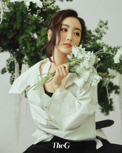 杨蓉，不被定义的多彩人生 街拍潮牌推荐（杨蓉，不被定义的多彩人生）