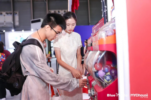 没有之一！ 各种实用贴心的夏日伴手礼迅速成为逛展宠儿 喜爱潮牌有哪些（火爆出圈！2023 ChinaJoy如期开幕，Madhouse成为最潮最in打卡点！）
