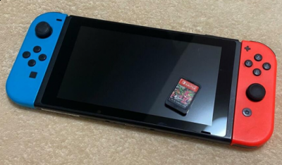不过网友们惊叹的却是那么久远前就有Switch了? ·原本只是再普通不过的事 街拍潮牌推荐（玩家晒6年前丢失Switch失而复得引热议 网友惊叹那么久远）